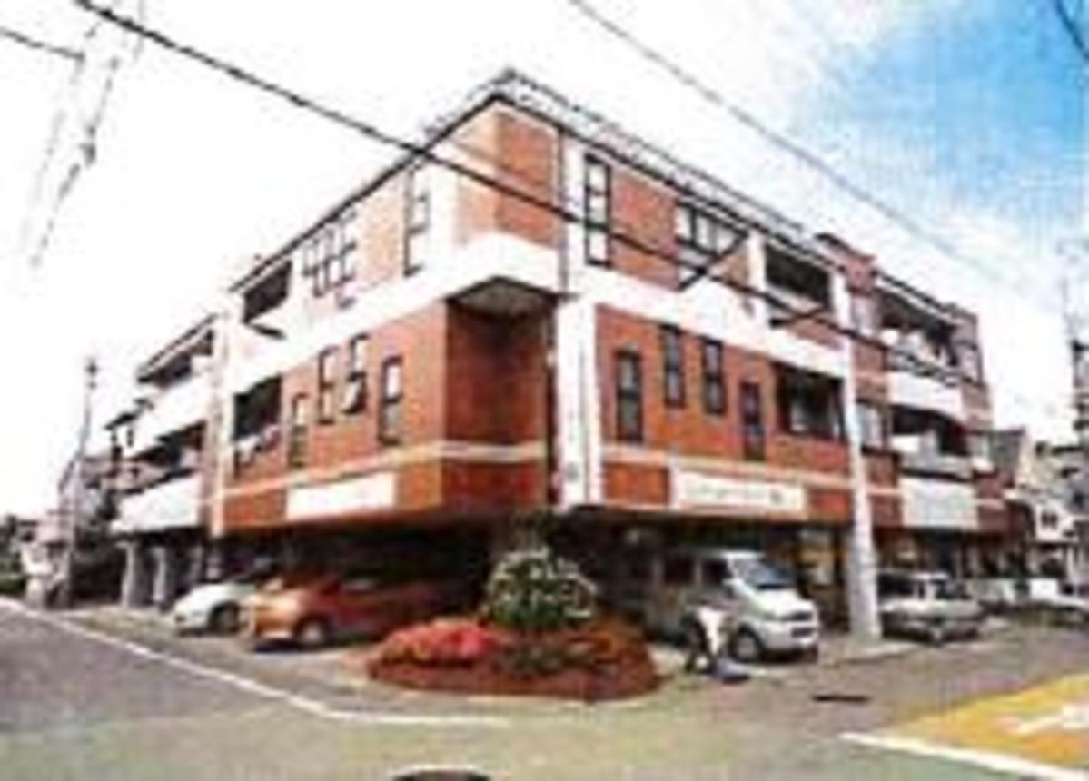 v20250427010205/fresh/building/J00100421903_1