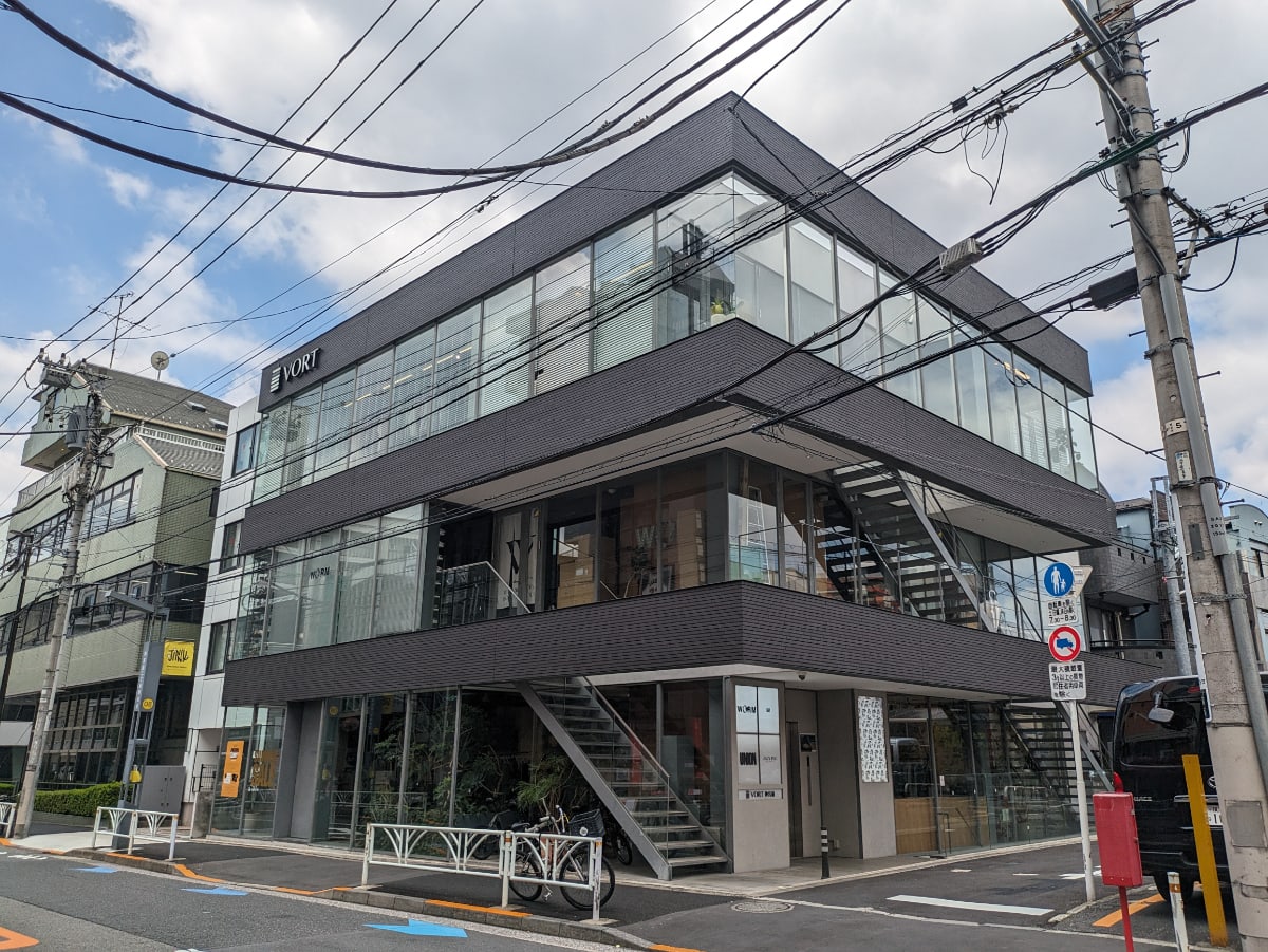 v20250427010205/fresh/building/J00100425658_1