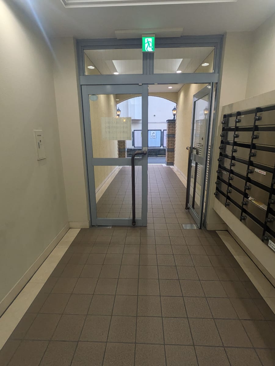 v20250427010205/fresh/building/J00100428140_6