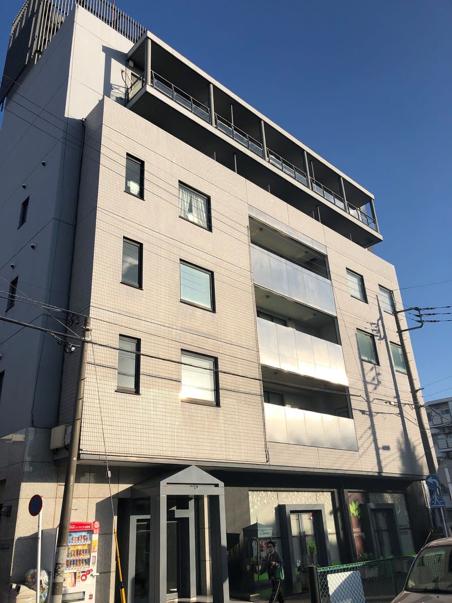 v20250427010205/fresh/building/J00100443283_1