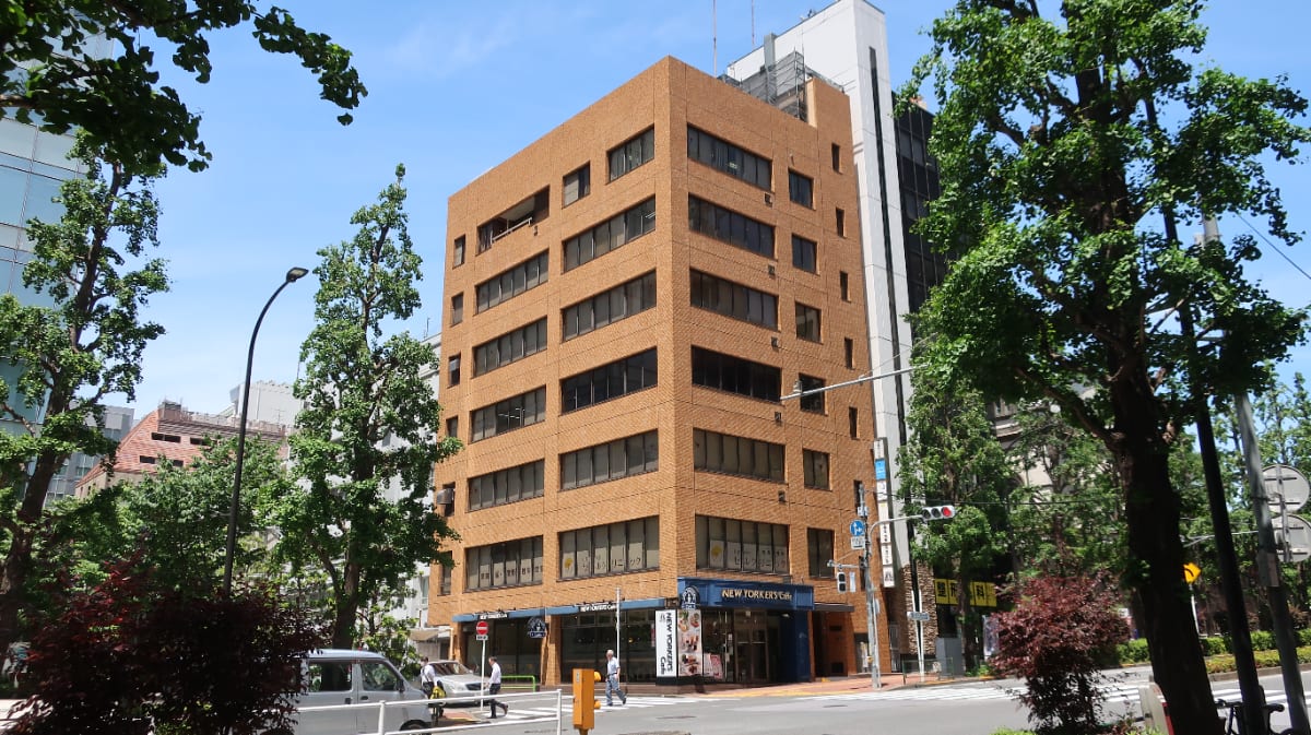v20250427010205/fresh/building/J00100444256_1