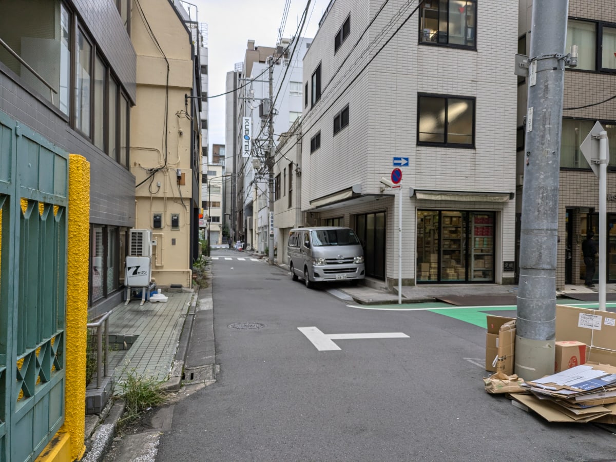 v20250427010206/fresh/building/J00100421113_10