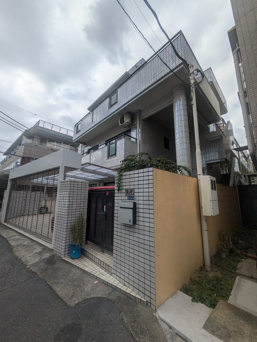 v20250427010206/fresh/building/J00100421709_6