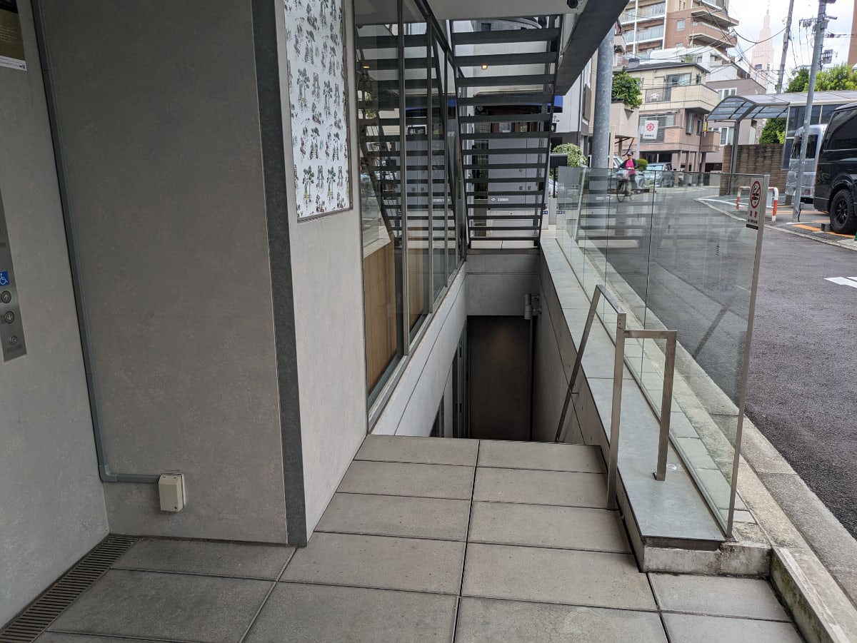 v20250427010206/fresh/building/J00100425658_6