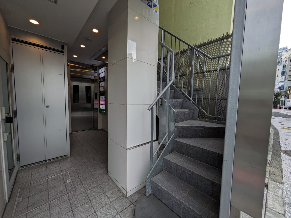 v20250427010206/fresh/building/J00100427284_5