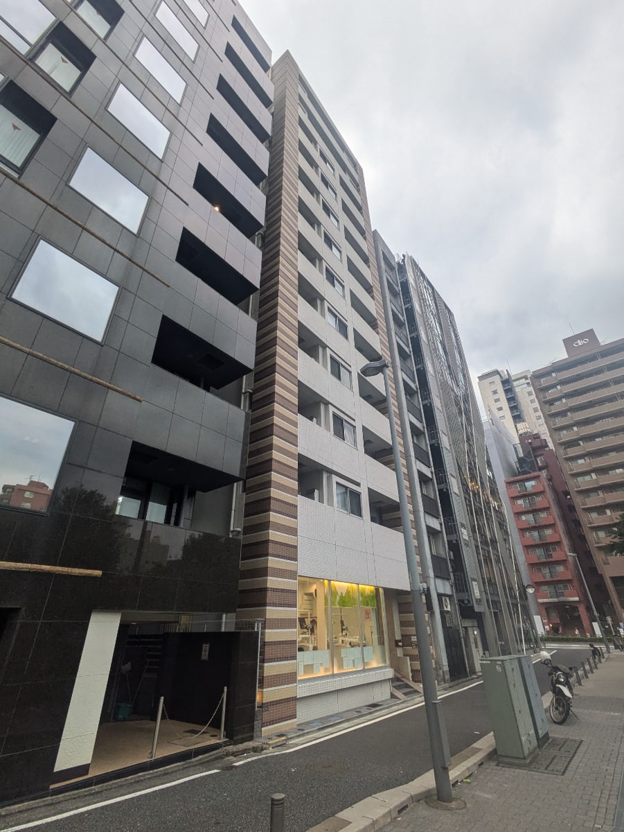 v20250427010206/fresh/building/J00100428556_12