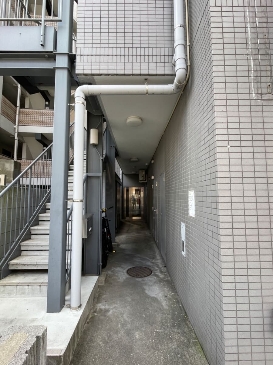 v20250427010206/fresh/building/J00100429806_9