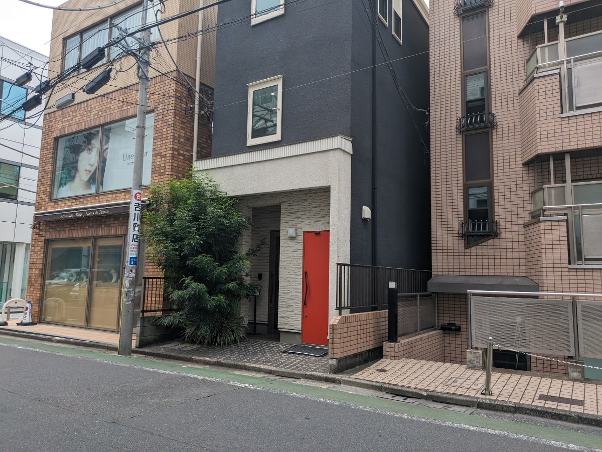 v20250427010206/fresh/building/J00100430426_19