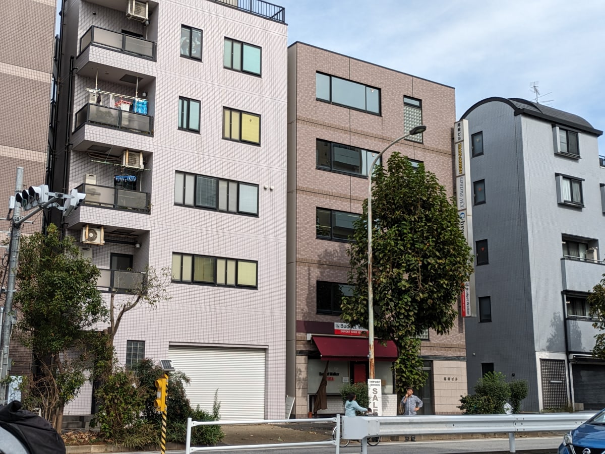 v20250427010206/fresh/building/J00100430428_6