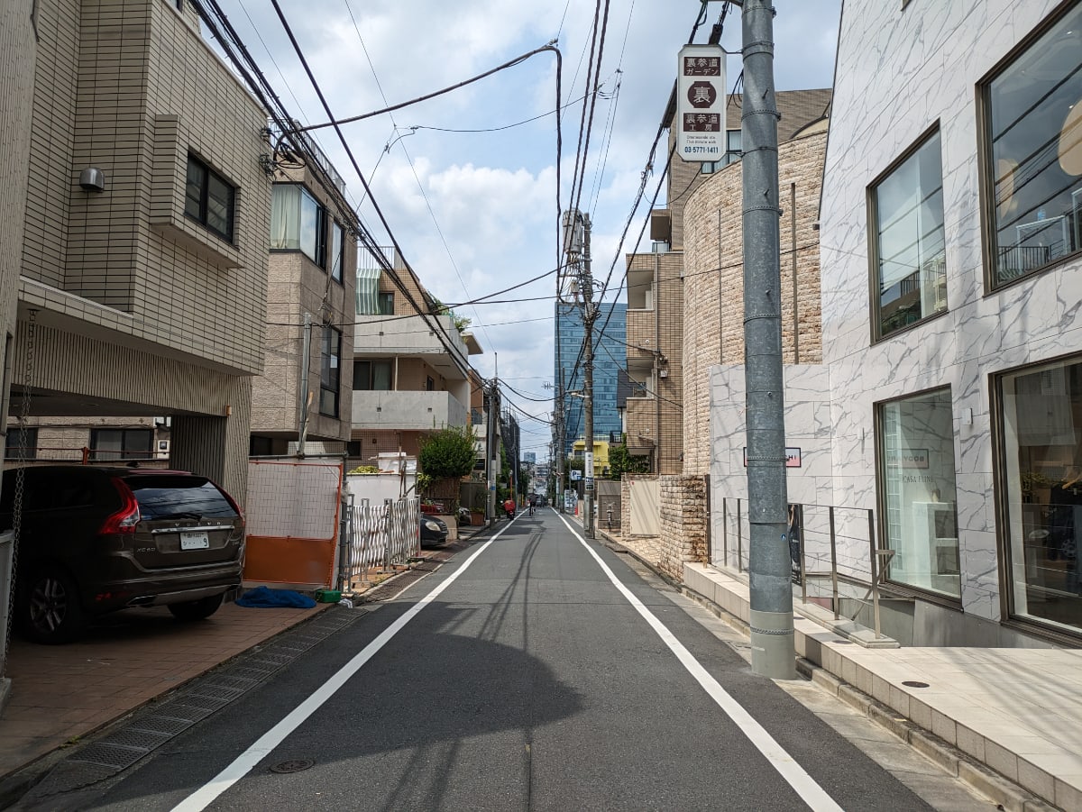 v20250427010206/fresh/building/J00100432376_2