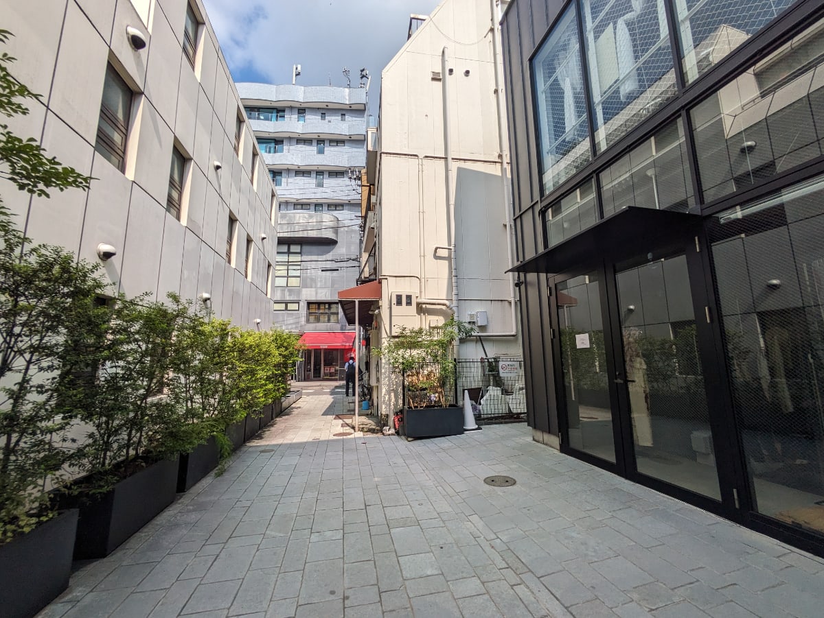 v20250427010206/fresh/building/J00100433375_12