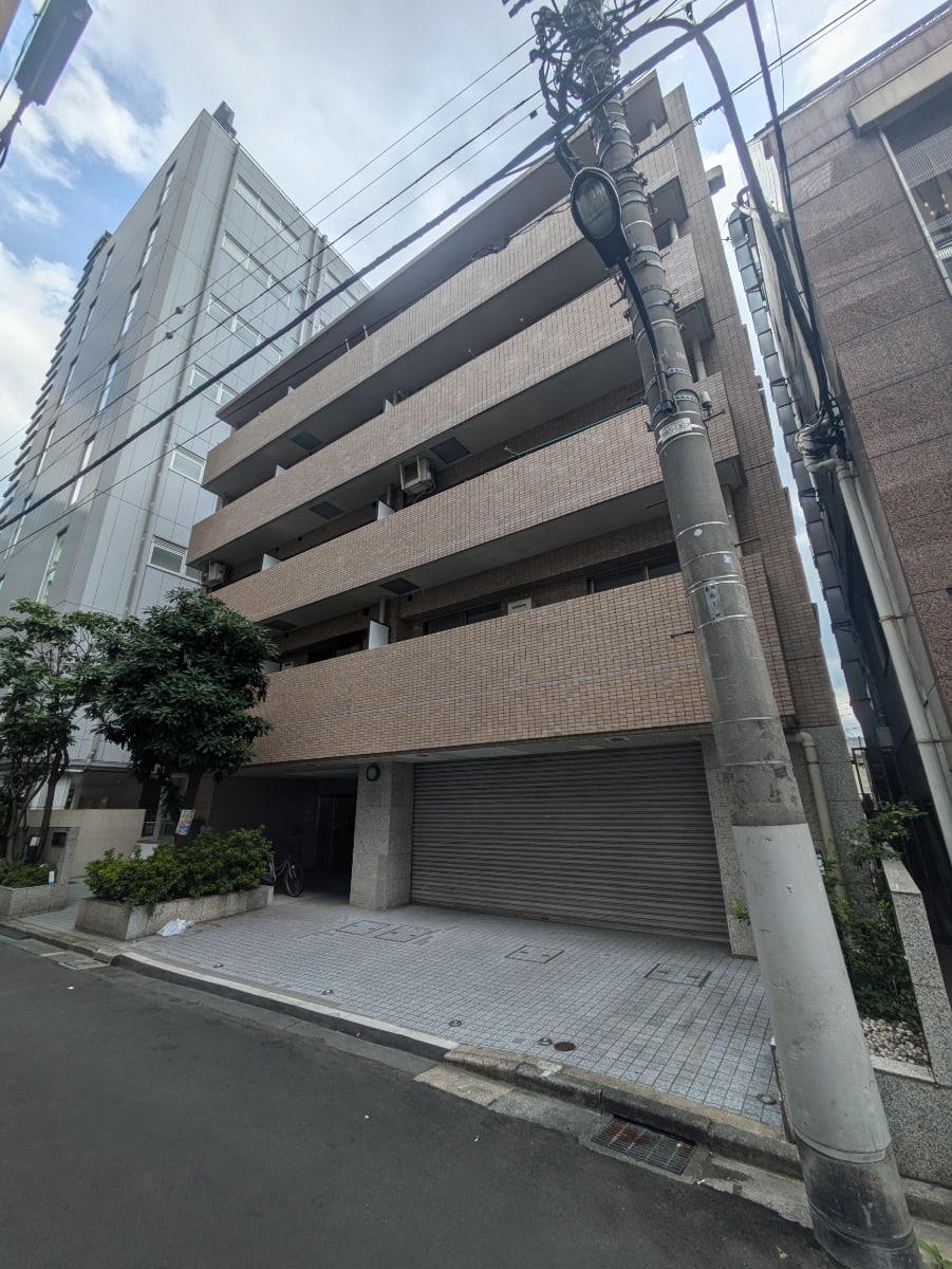 v20250427010206/fresh/building/J00100437462_9