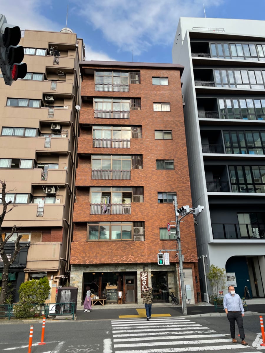 v20250427010206/fresh/building/J00100439996_5