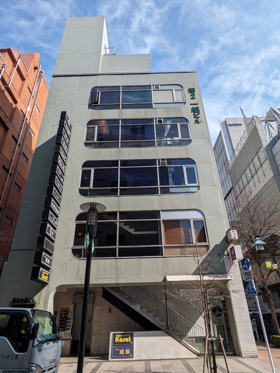 v20250427010206/fresh/building/J00100440448_14