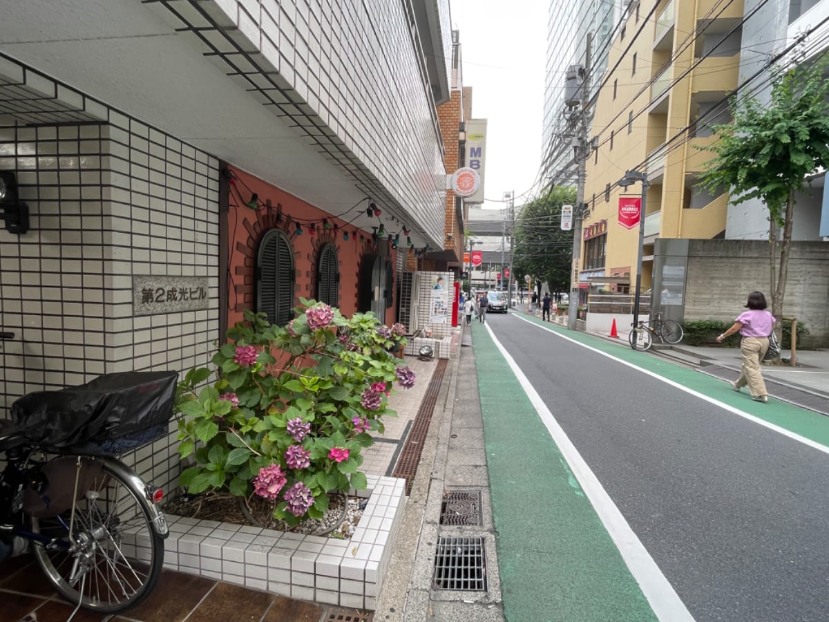 v20250427010206/fresh/building/J00100441568_2