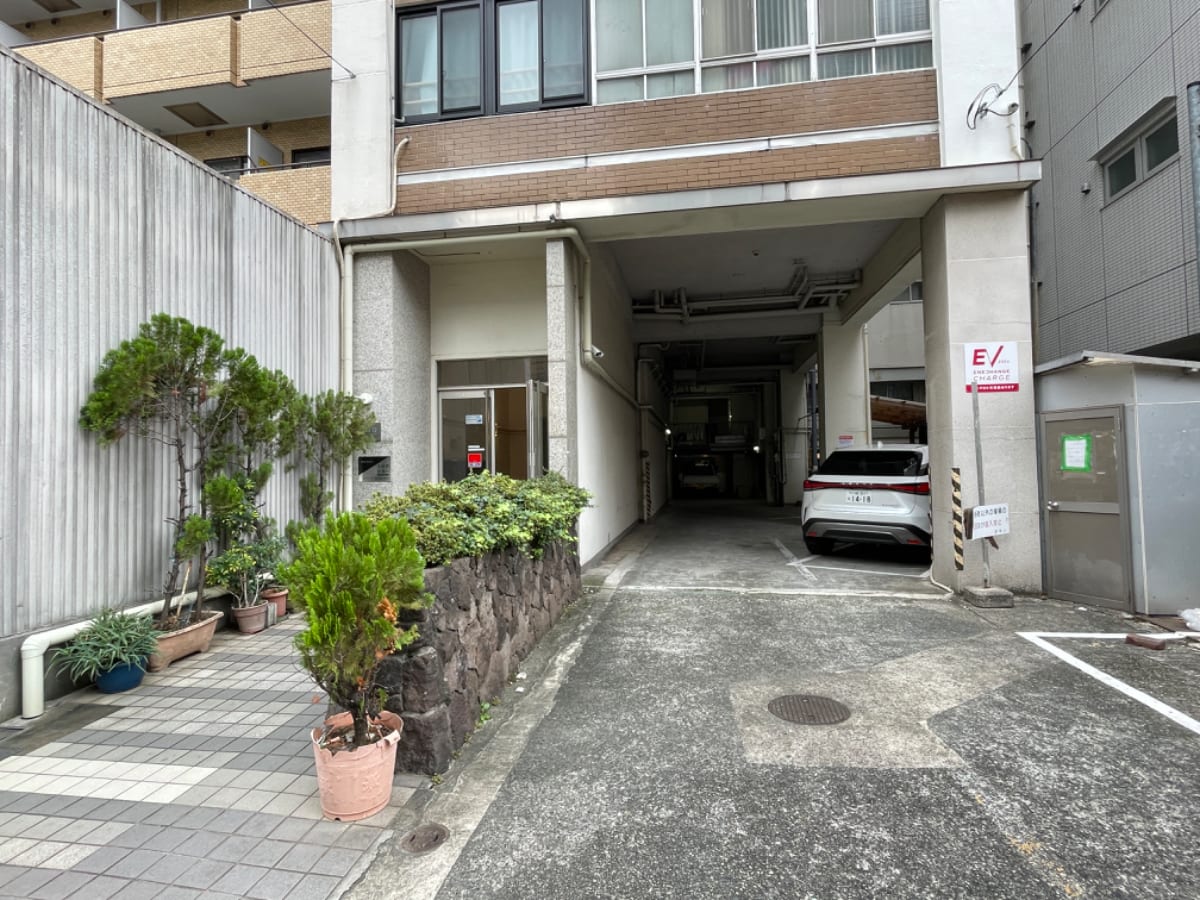 v20250427010206/fresh/building/J00100442044_11