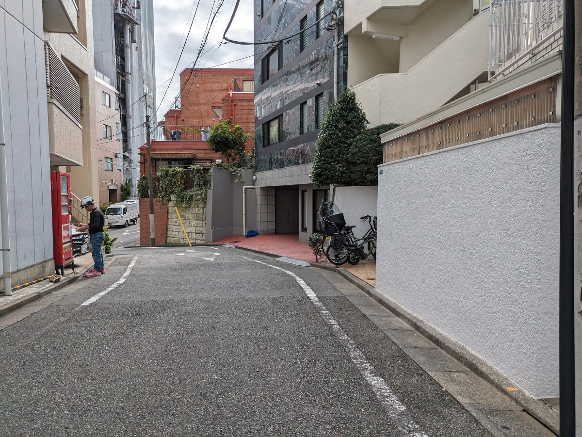 v20250427010206/fresh/building/J00100443008_12