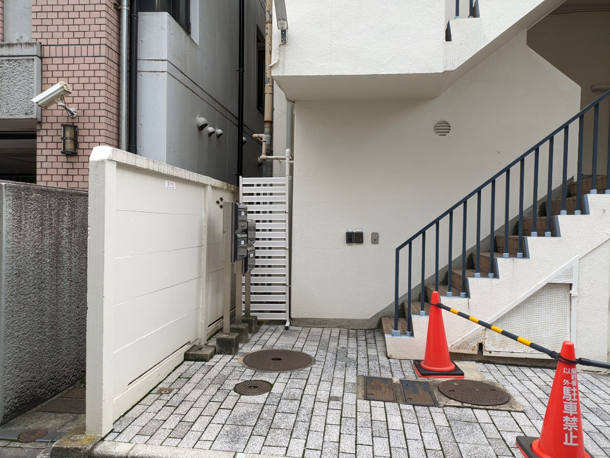 v20250427010206/fresh/building/J00100443031_4