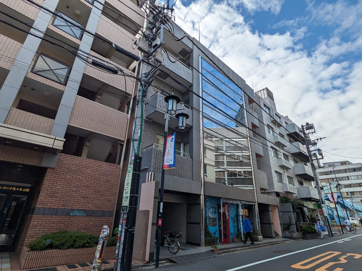 v20250427010206/fresh/building/J00100443952_14