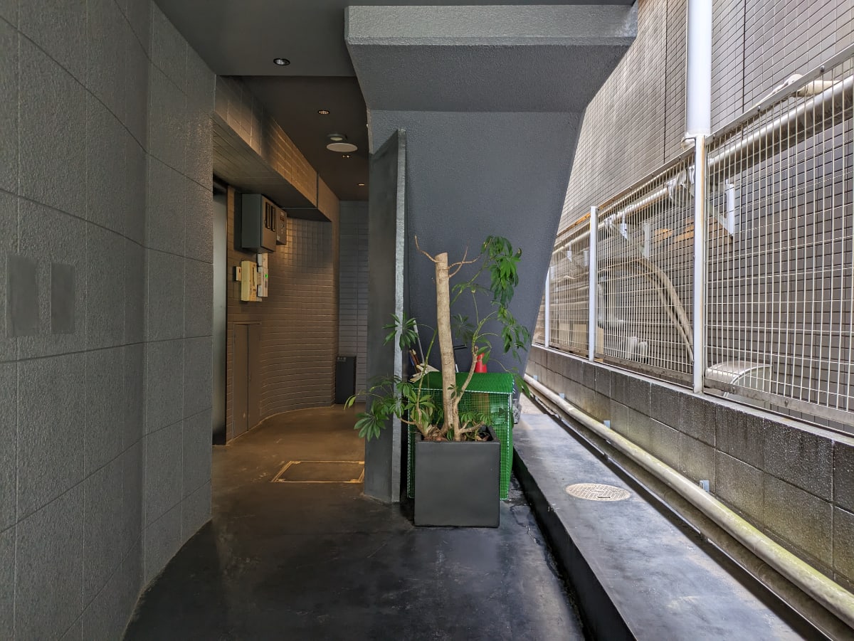 v20250427010206/fresh/building/J00100443961_16