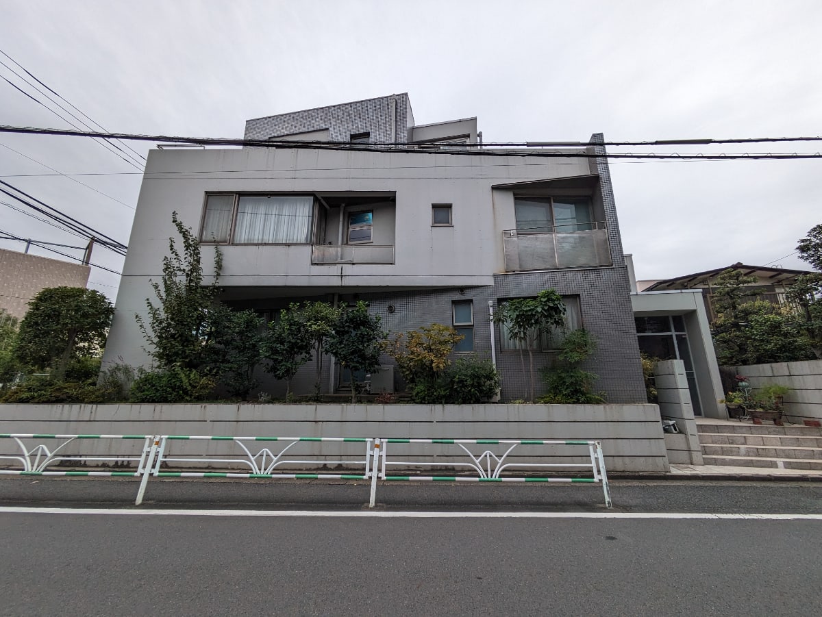 v20250427010206/fresh/building/J00100444258_16