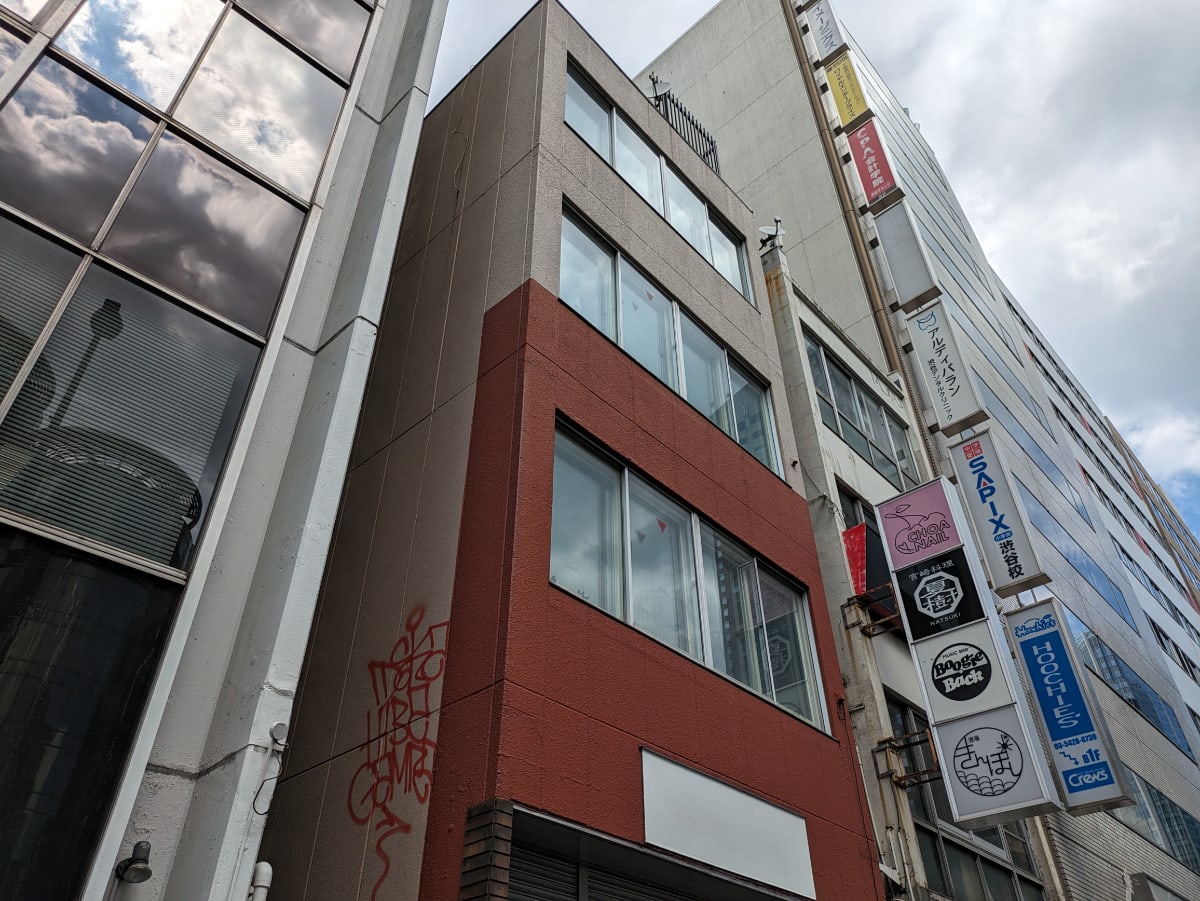 v20250427010206/fresh/building/J00100444381_6