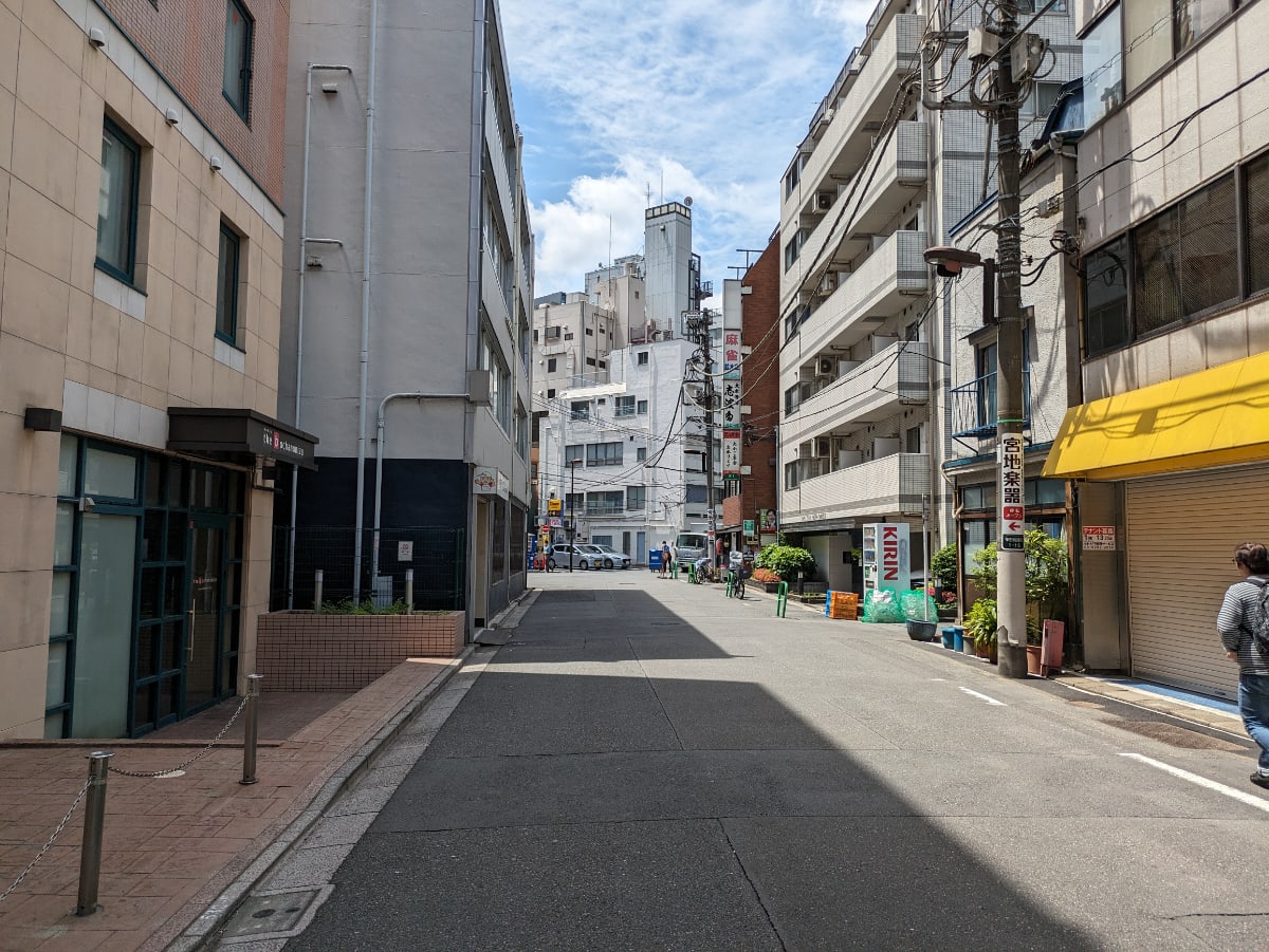 v20250427010206/fresh/building/J00100464201_15