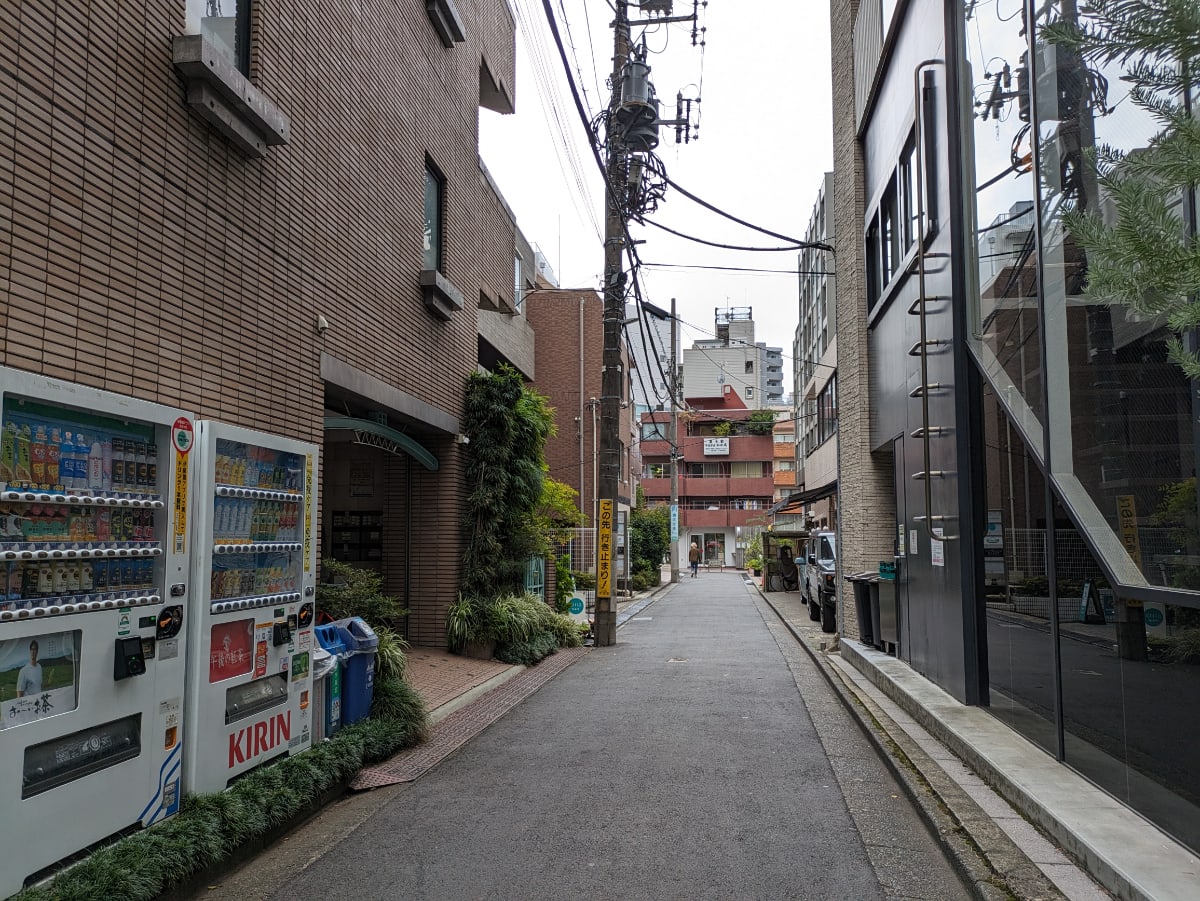 v20250427010206/fresh/building/J00100465970_9