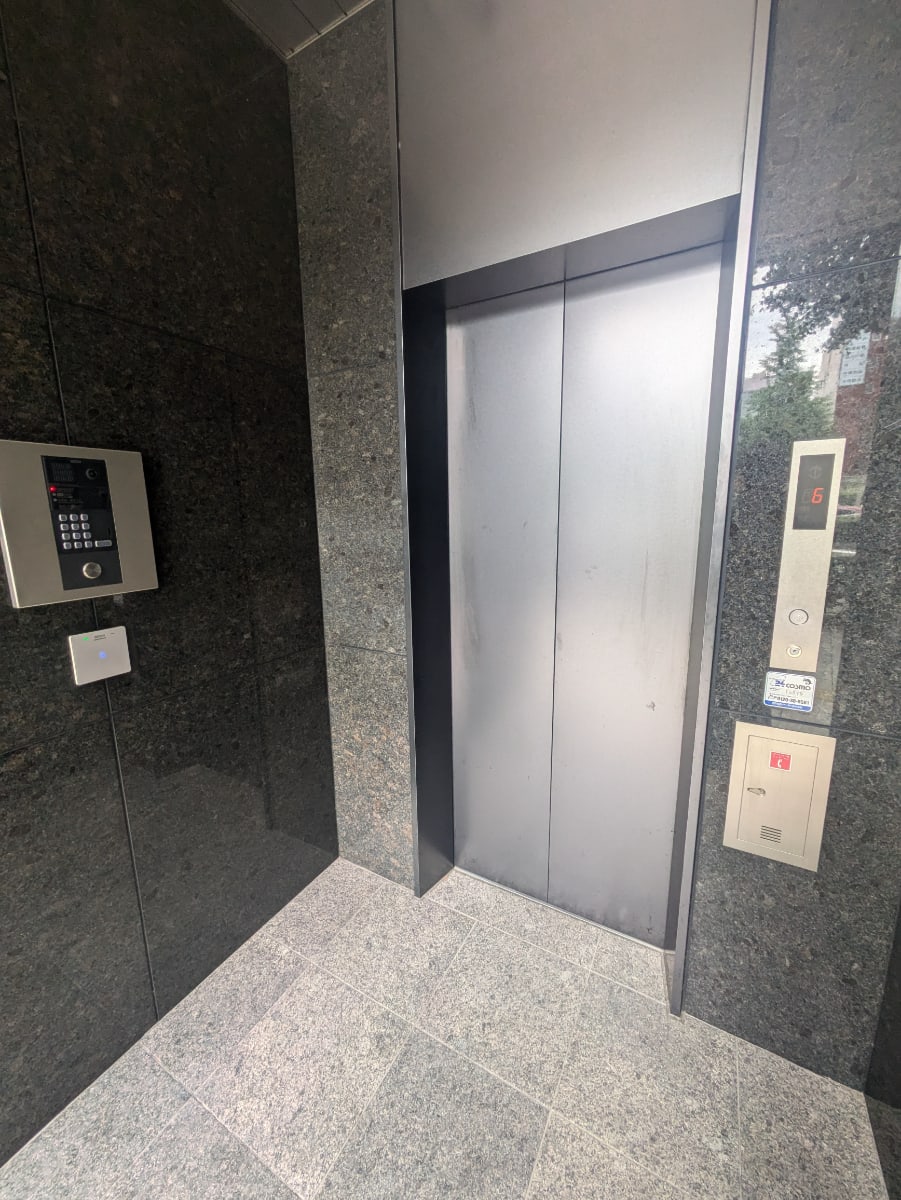 v20250427010506/fresh/building/J00100466607_4