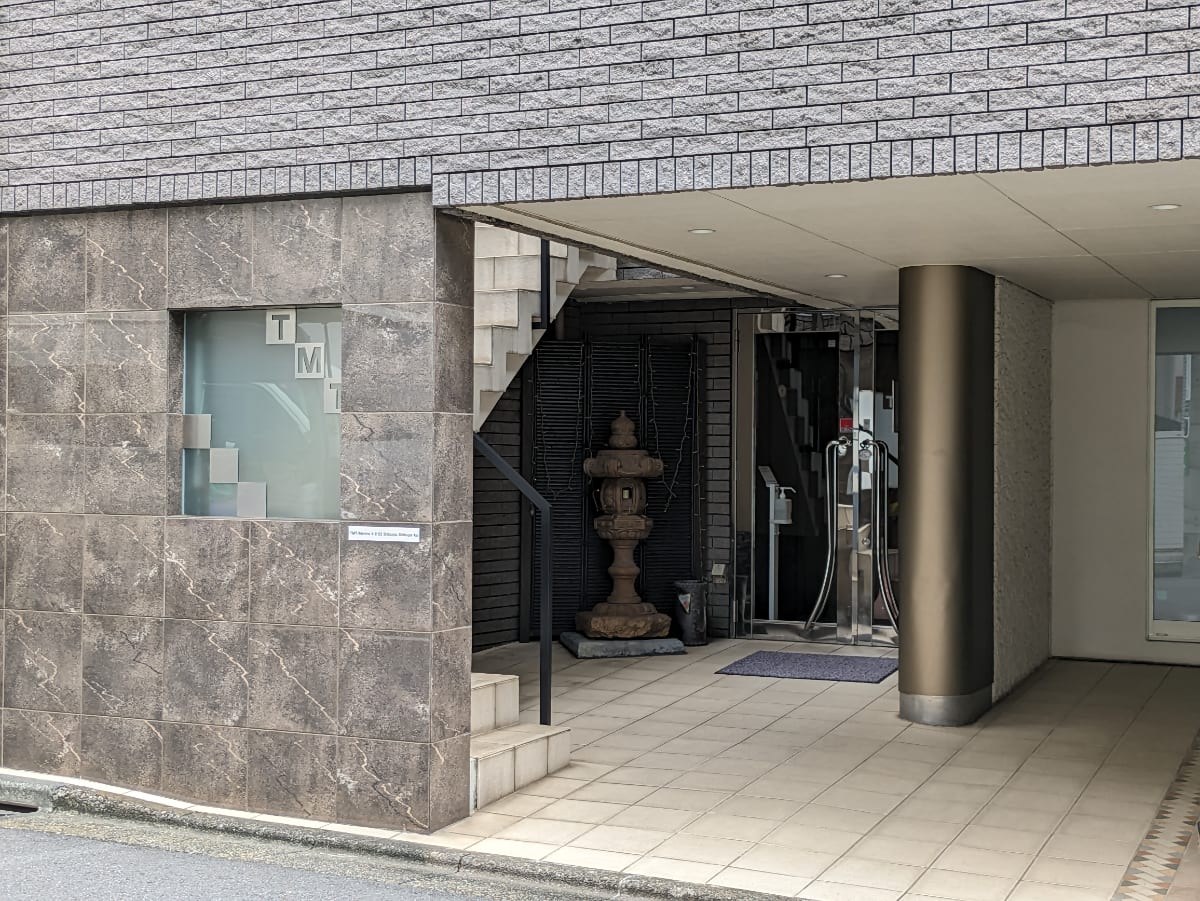 v20250427010506/fresh/building/J00100467252_3