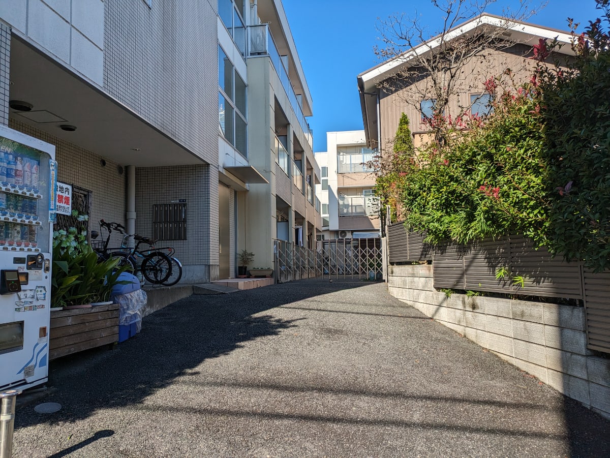 v20250427010506/fresh/building/J00100468073_15