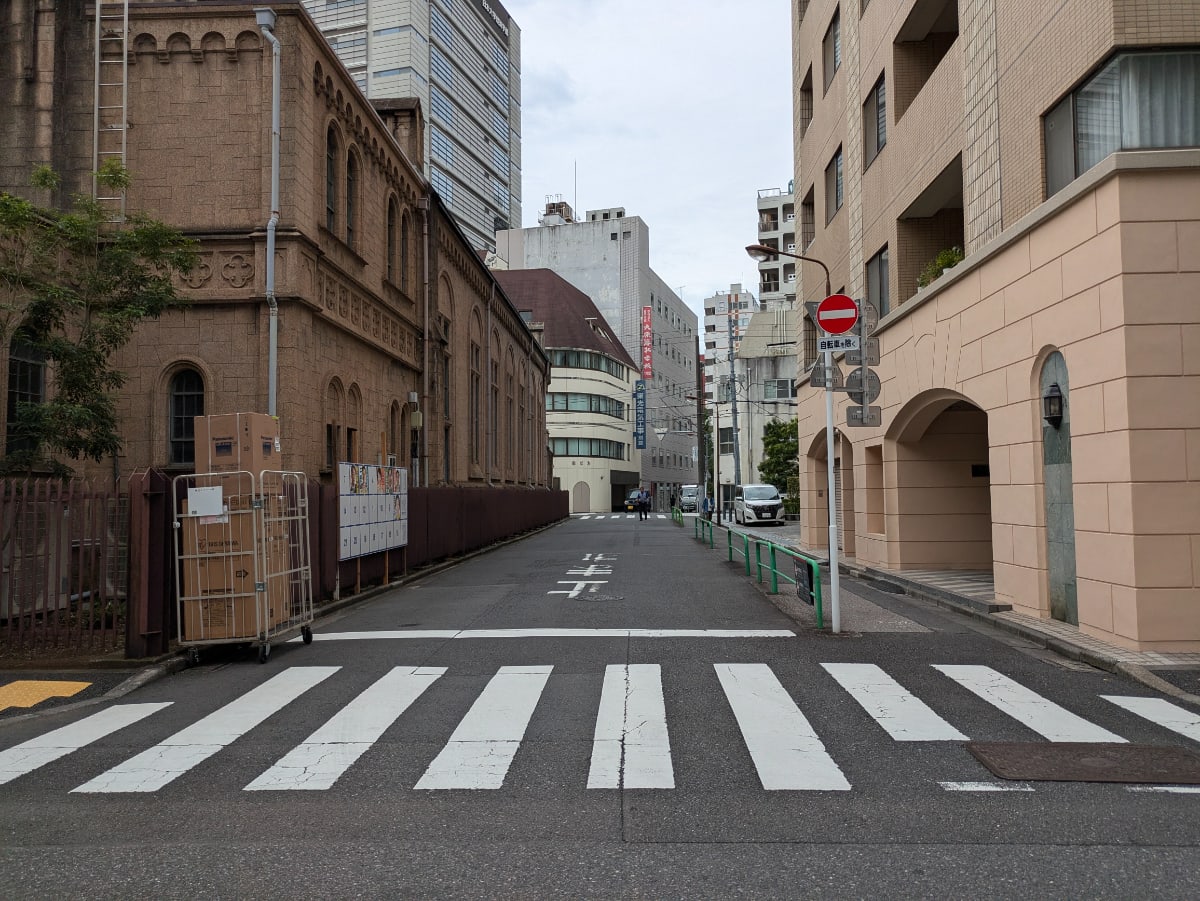 v20250427010506/fresh/building/J00100468334_10