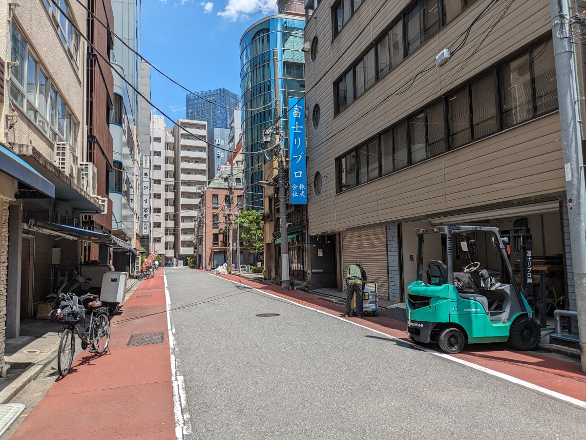 v20250427010506/fresh/building/J00100468467_2