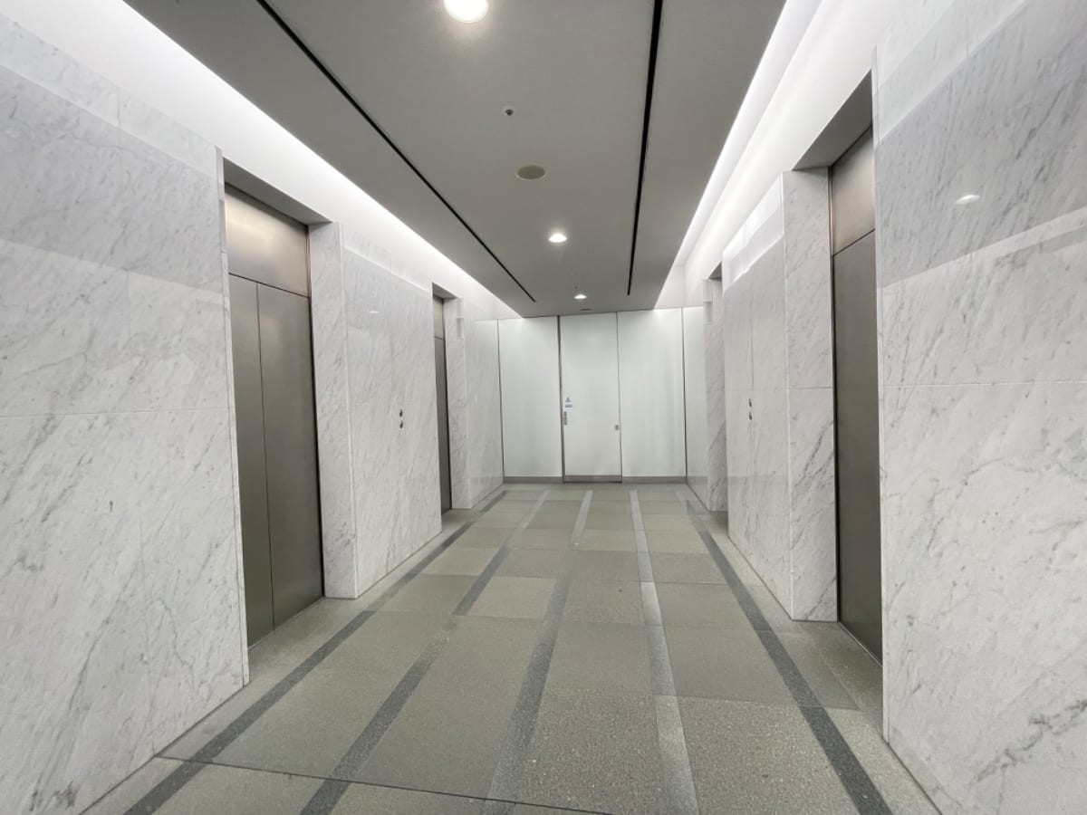 v20250427010506/fresh/building/J00100468492_5