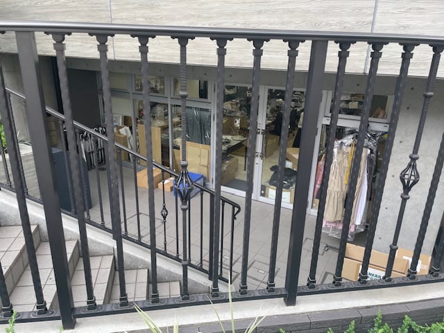 v20250427010506/fresh/building/J00100468495_9