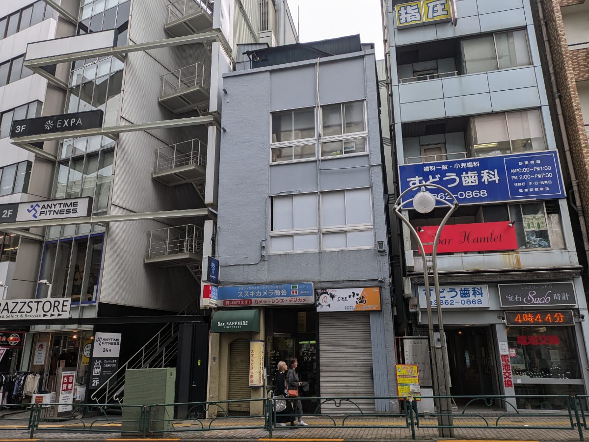 v20250427010506/fresh/building/J00100475798_9