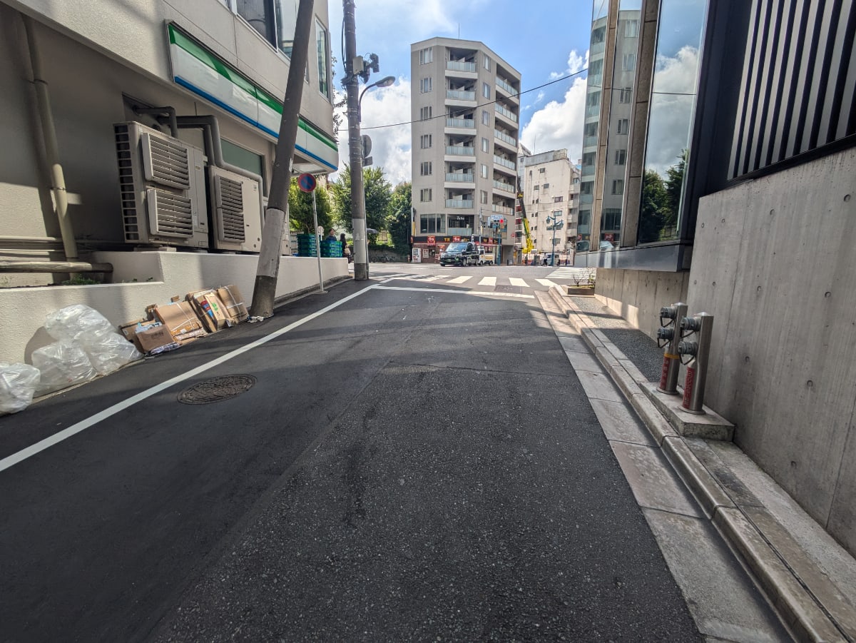 v20250427010506/fresh/building/J00100478154_7