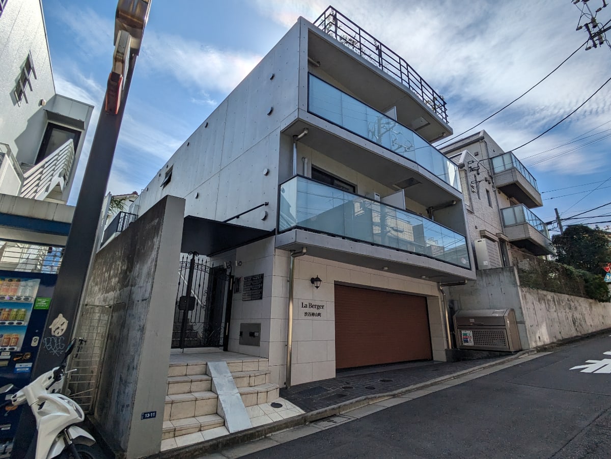 v20250427010506/fresh/building/J00100478621_1