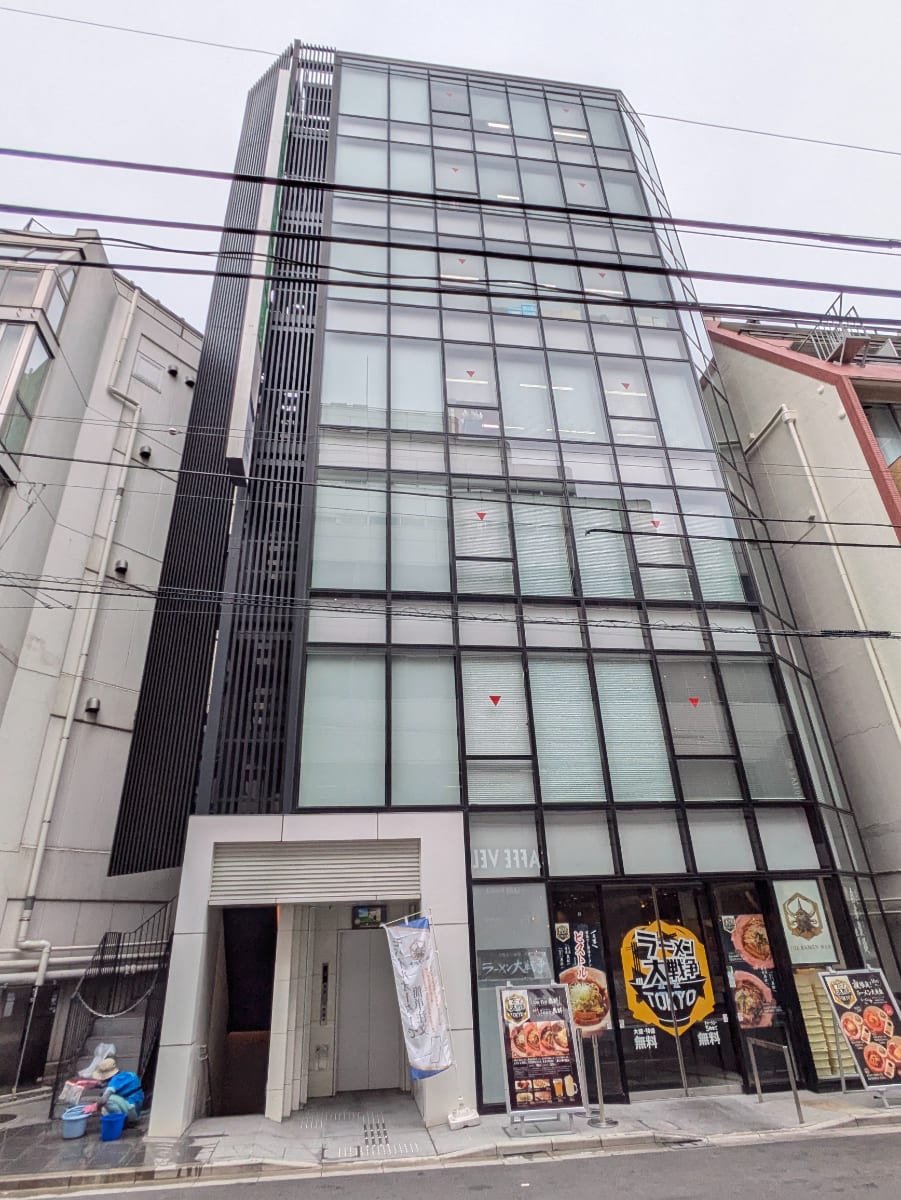 v20250427010506/fresh/building/J00100478944_10