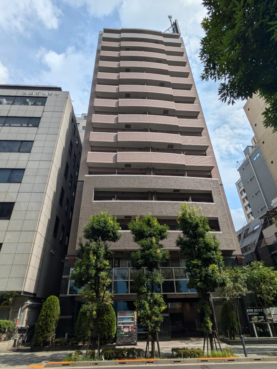 v20250427010506/fresh/building/J00100490792_1