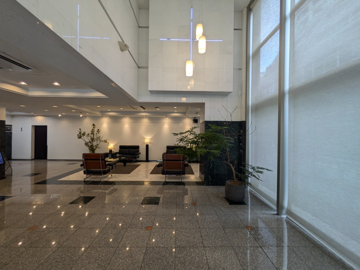 v20250427010506/fresh/building/J00100490792_20