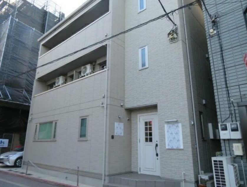 v20250427010506/fresh/building/J00100496829_1