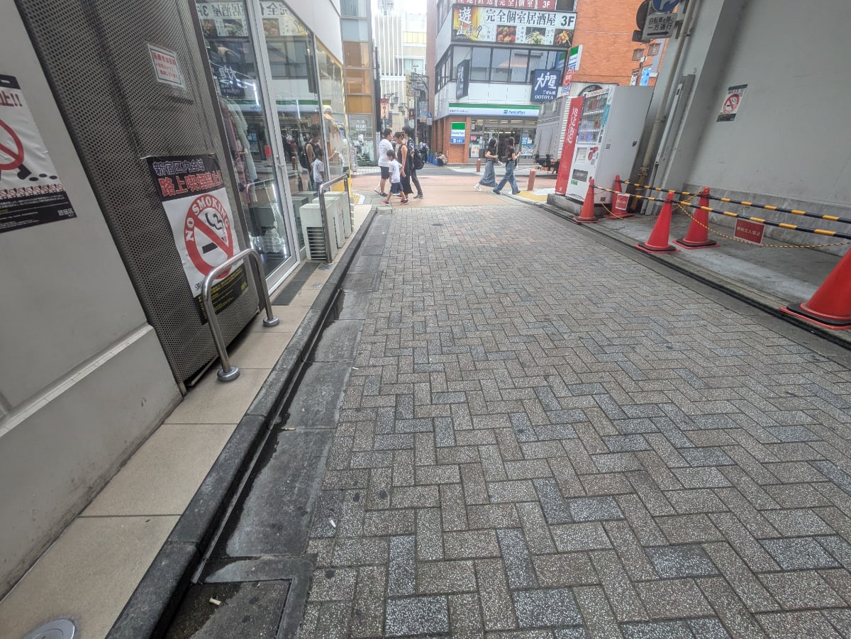 v20250427010506/fresh/building/J00100497119_12
