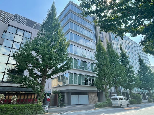 v20250427010506/fresh/building/J00100497213_1