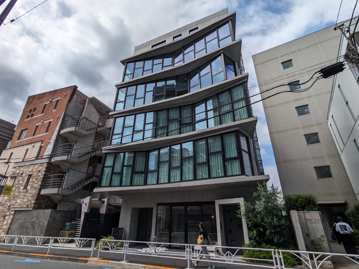 v20250427010816/fresh/building/J00100497690_1