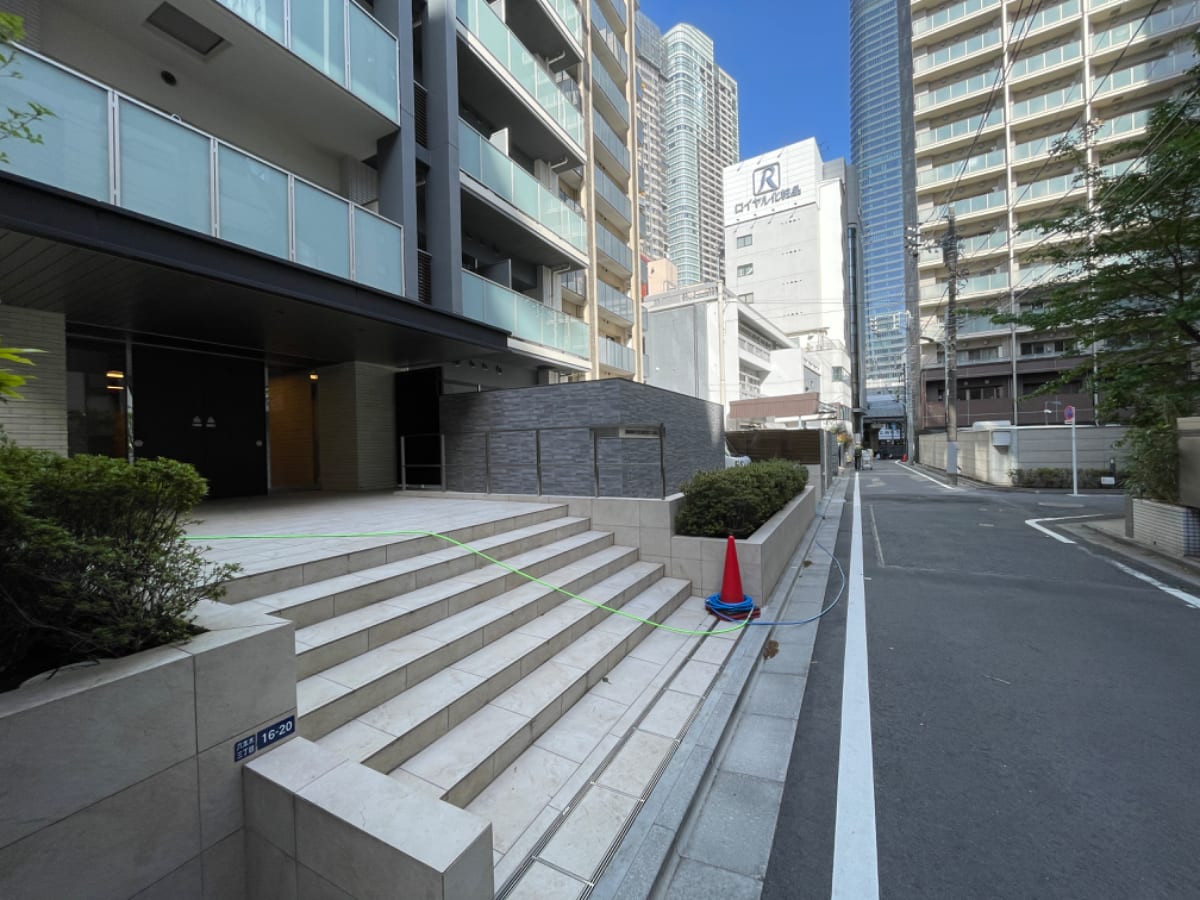 v20250427010816/fresh/building/J00100504368_2