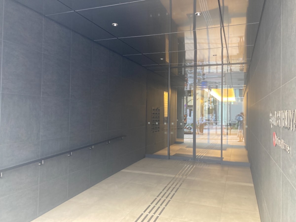 v20250427010816/fresh/building/J00100504521_3