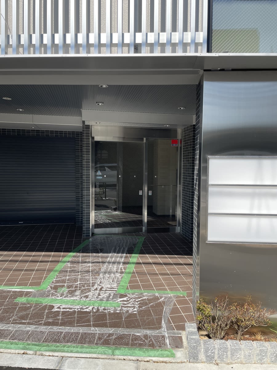 v20250427010816/fresh/building/J00100504982_3