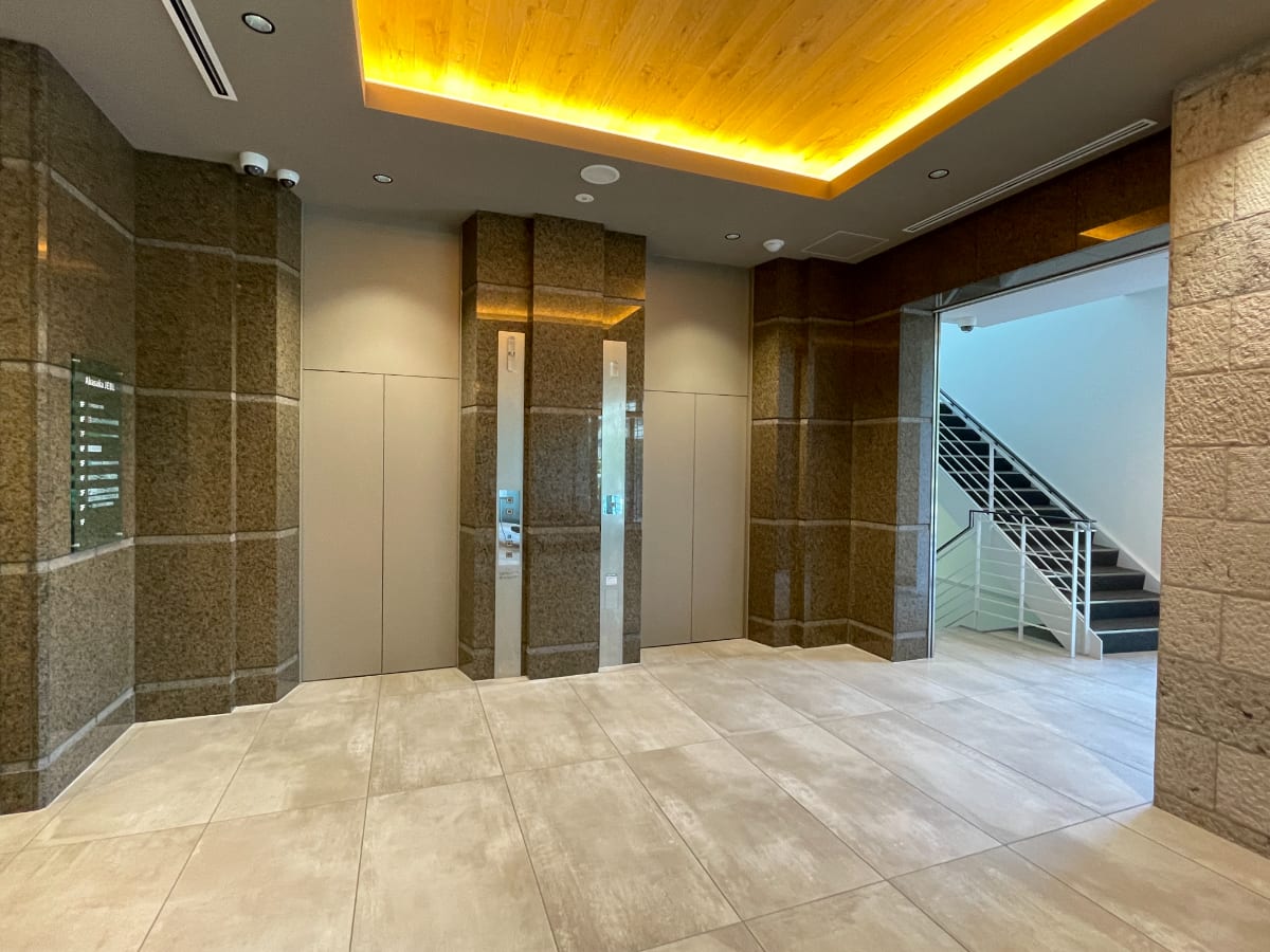 v20250427010817/fresh/building/J00100497526_4