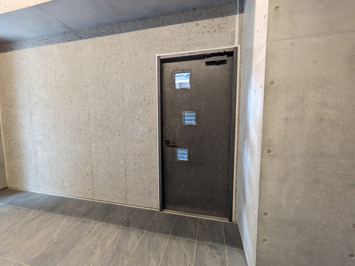 v20250427010817/fresh/building/J00100497690_64